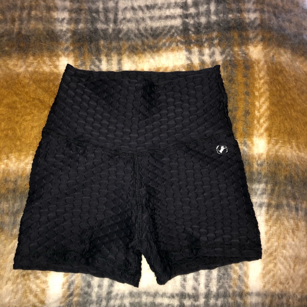 Abs2b High rise scrunch butt shorts